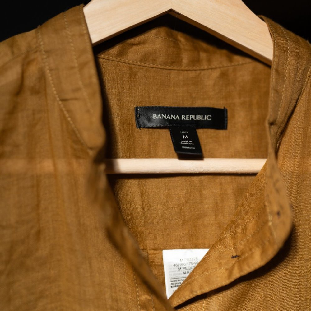 Banana Republic Ramie Utility Shirt in gold M - Picture 4 of 10